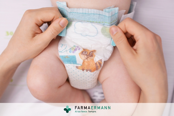 Cambio pannolino del neonato: quando e come farlo